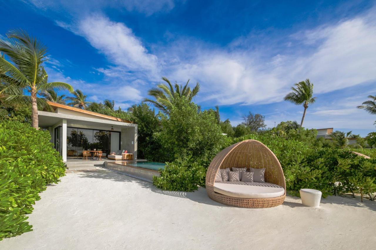 Kuda Villingili Maldives Hotel Thulusdhoo Exterior photo