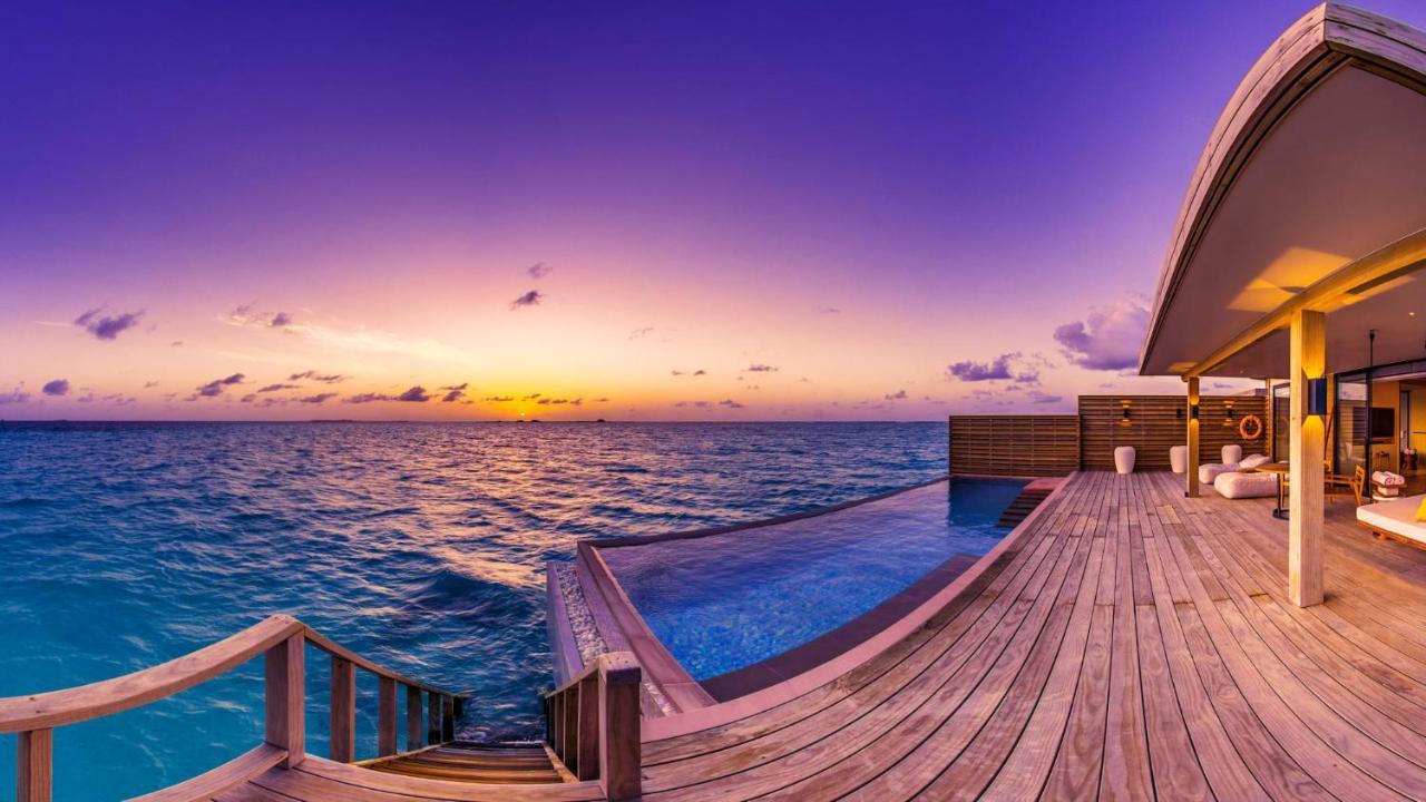 Kuda Villingili Maldives Hotel Thulusdhoo Exterior photo