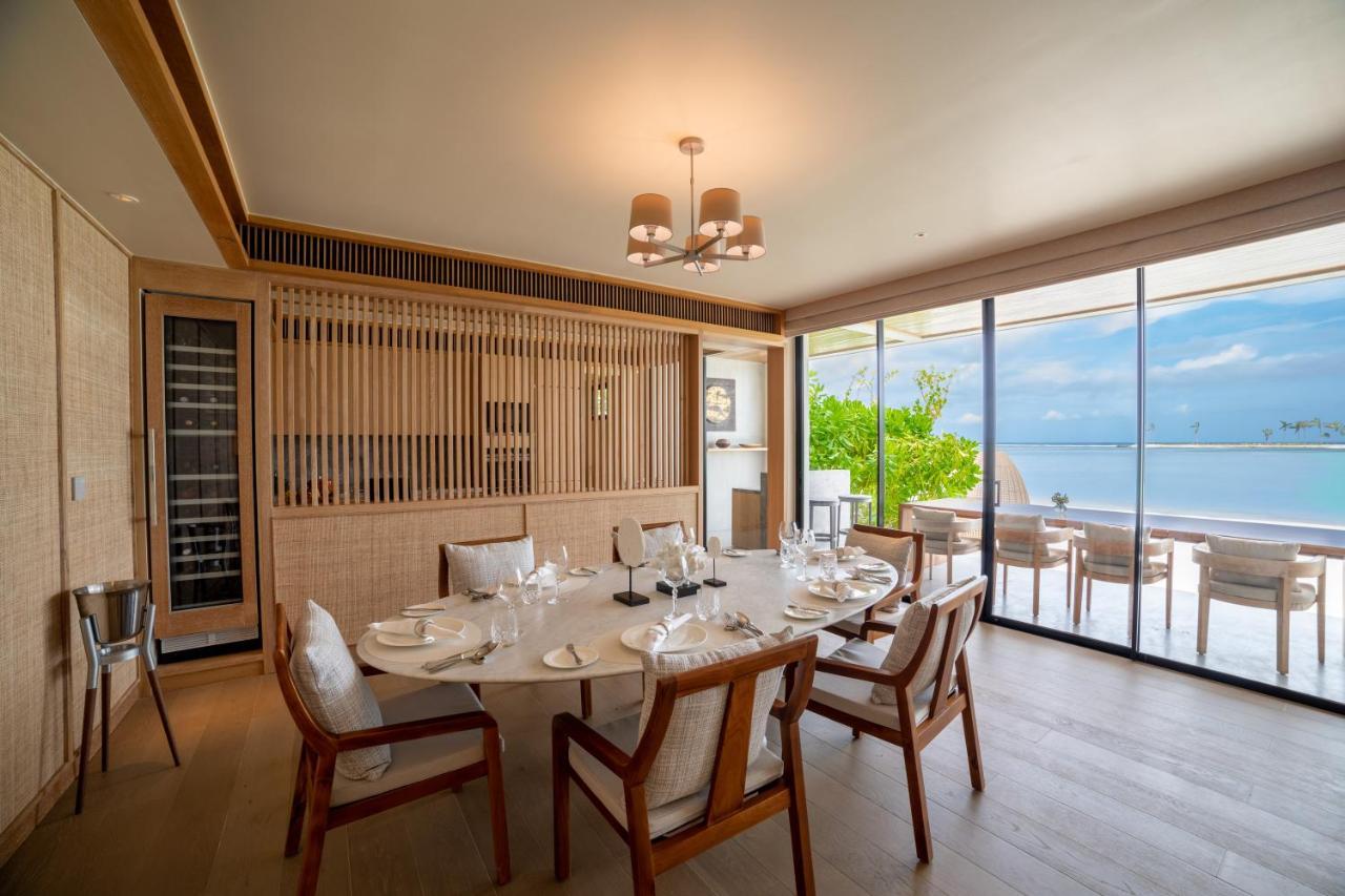 Kuda Villingili Maldives Hotel Thulusdhoo Exterior photo