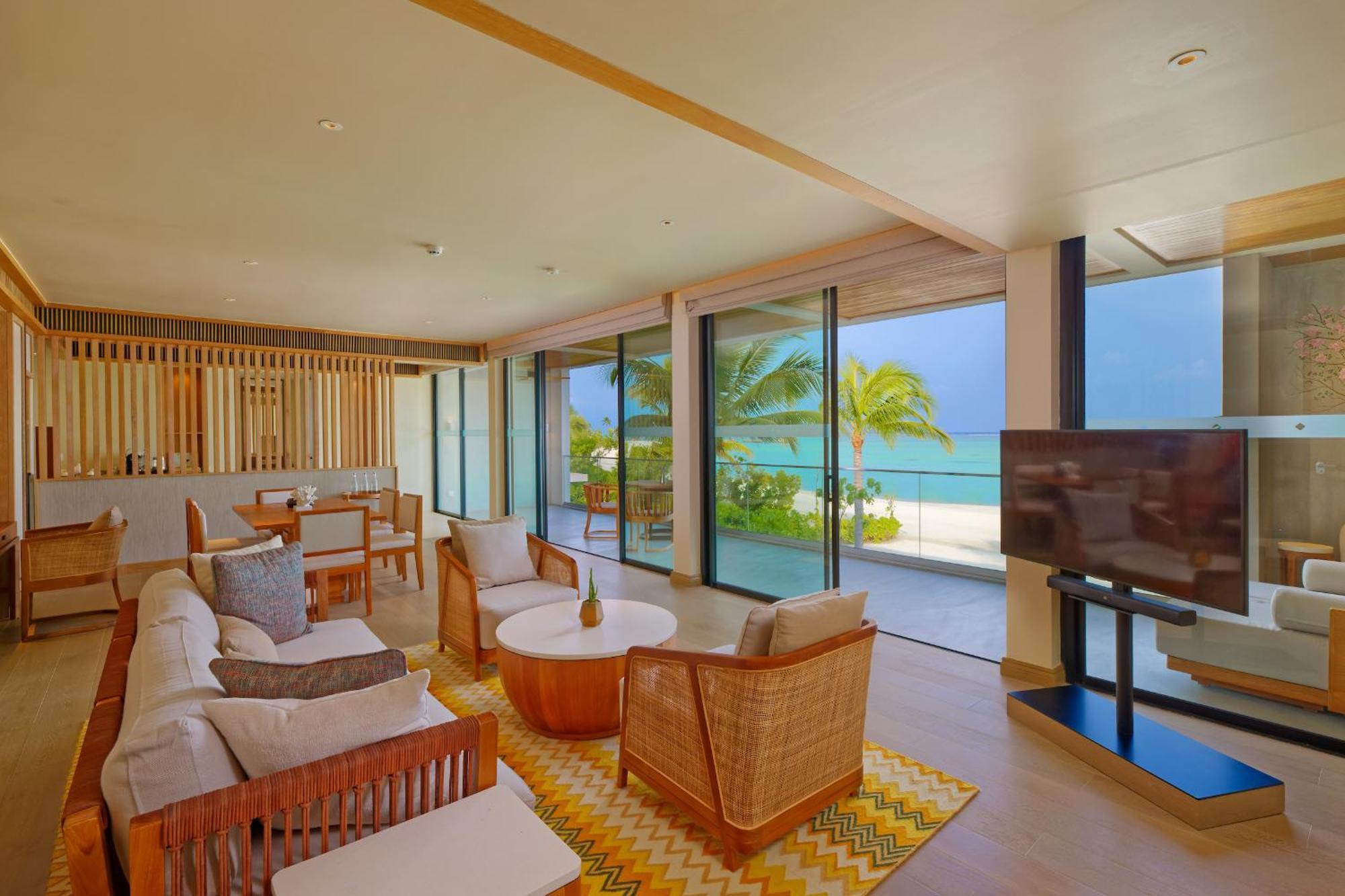 Kuda Villingili Maldives Hotel Thulusdhoo Exterior photo