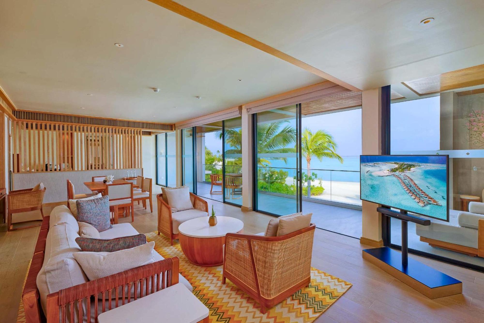 Kuda Villingili Maldives Hotel Thulusdhoo Exterior photo