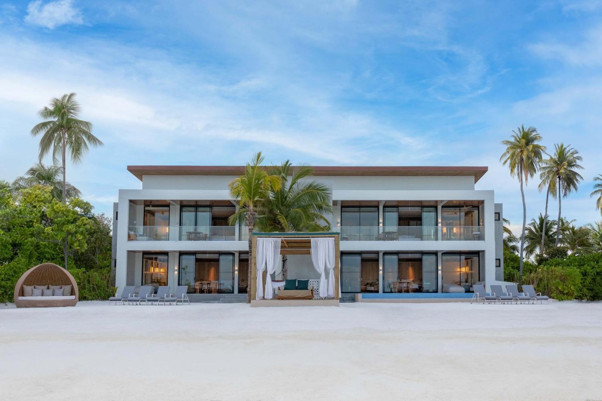 Kuda Villingili Maldives Hotel Thulusdhoo Exterior photo