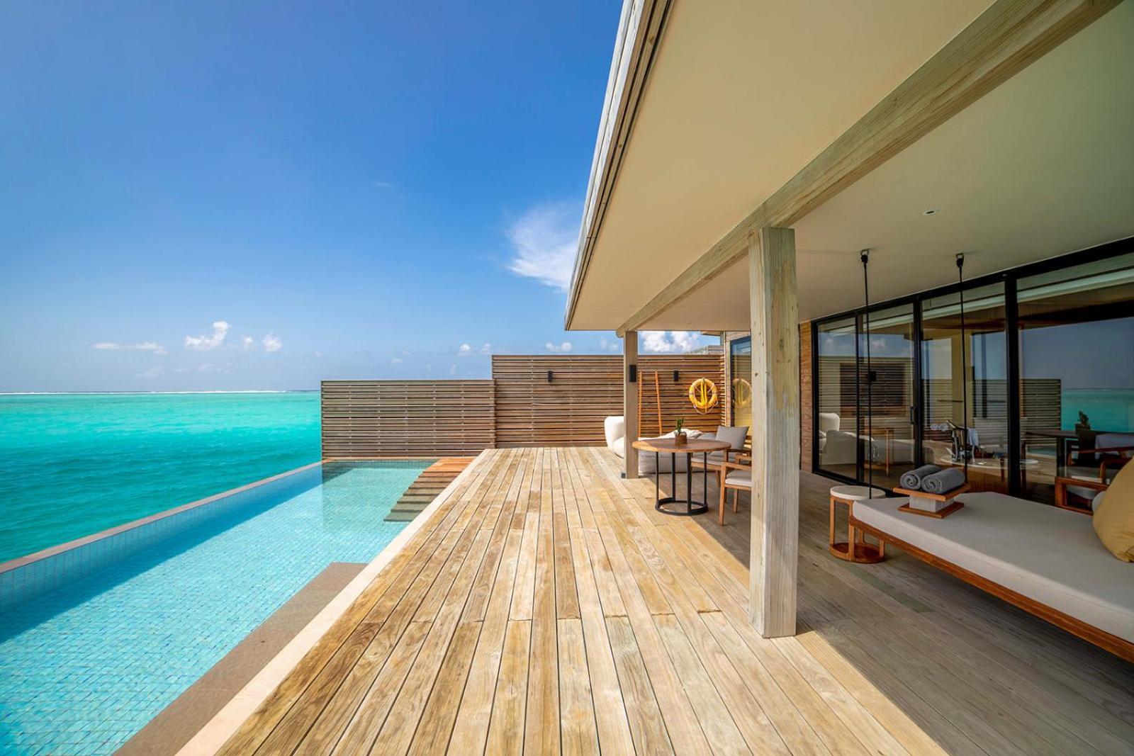 Kuda Villingili Maldives Hotel Thulusdhoo Exterior photo