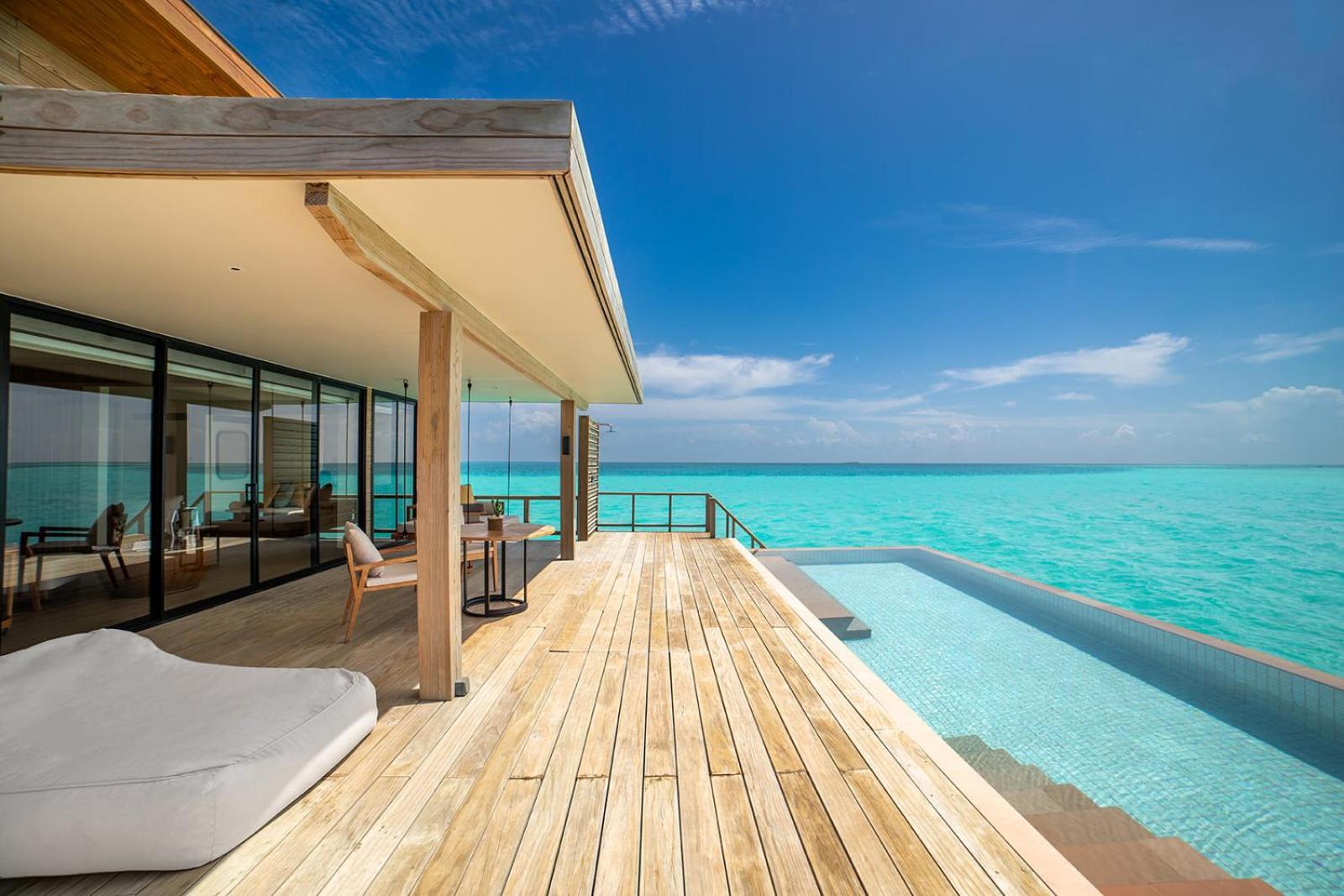Kuda Villingili Maldives Hotel Thulusdhoo Exterior photo