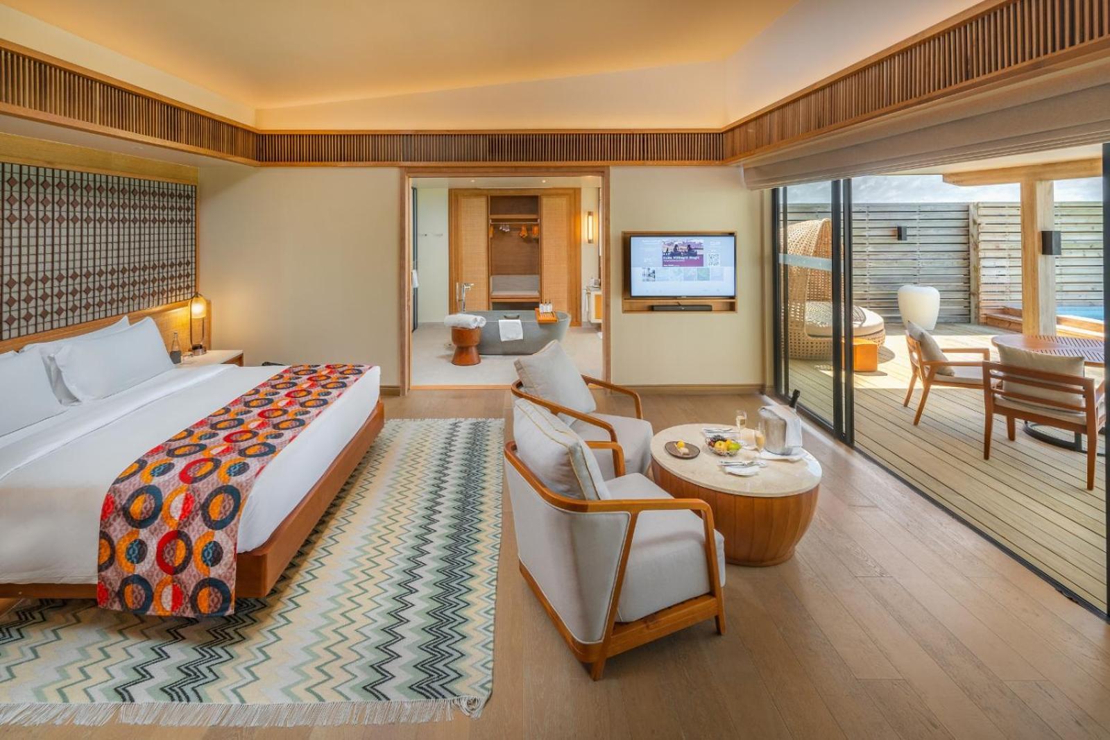 Kuda Villingili Maldives Hotel Thulusdhoo Exterior photo